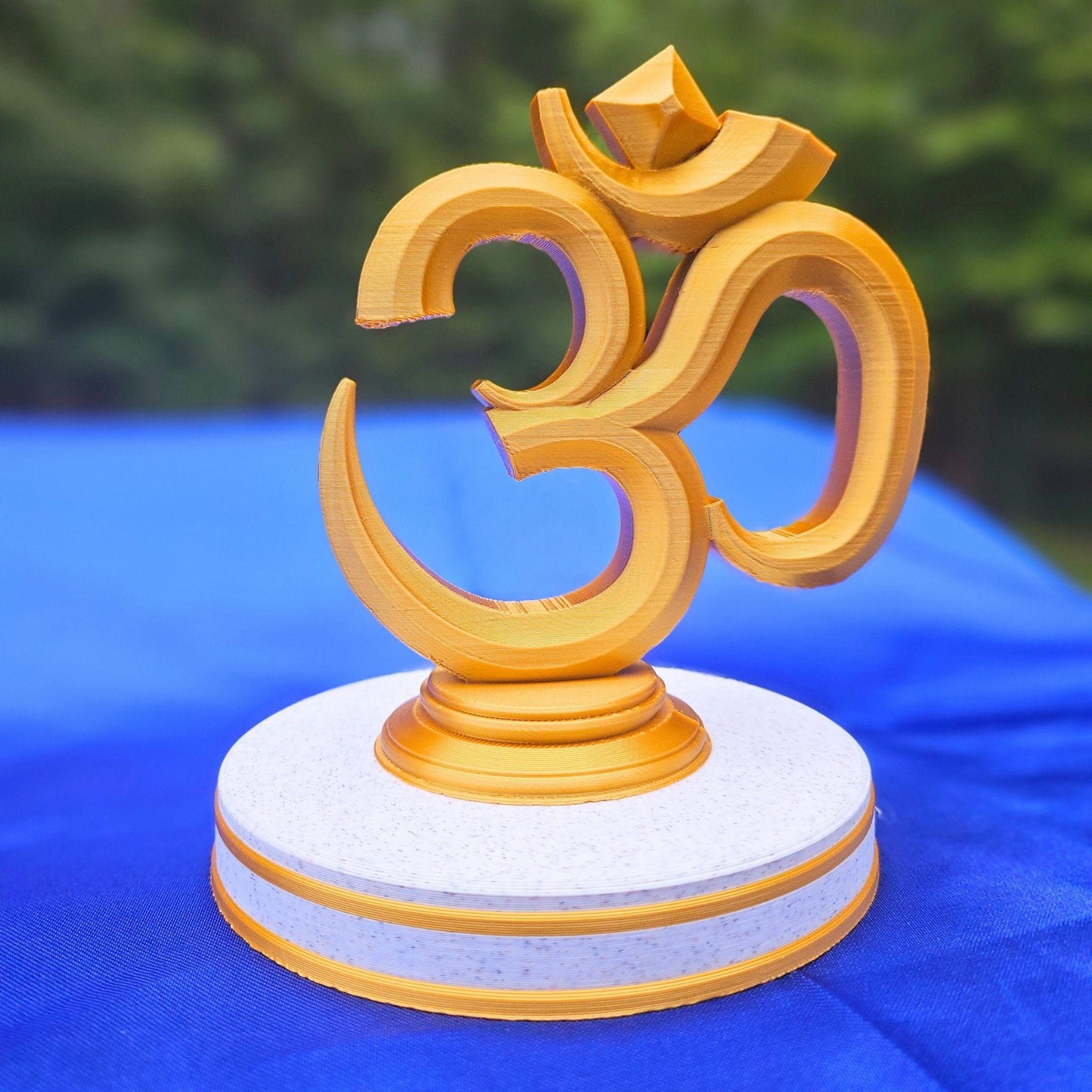 OM Symbol – Gold on Marble Tabletop Decor | Spiritual Indian Home Accent